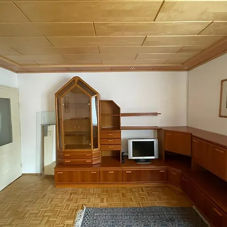 Grosse Zum Wohlfuehlen * Baumgarten